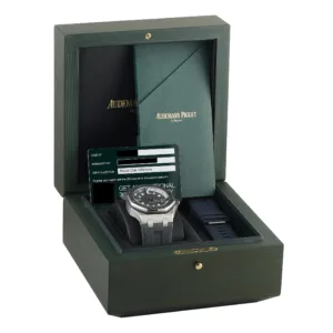 Audemars Piguet 15720ST Royal Oak Offshore Diver box and papers