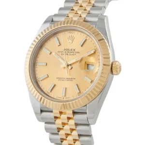 Rolex Datejust 41 126333 champagne dial Yellow Rolesor front view