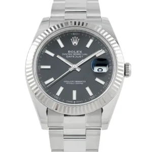 Rolex 126334 Datejust 41 black dial watch