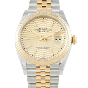 Rolex Datejust 36 126233 champagne fluted motif dial