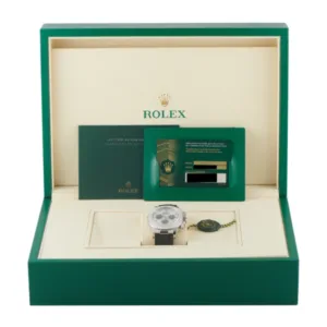 Rolex Cosmograph Daytona 126589RBR luxury chronograph box and papers